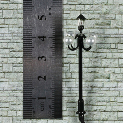 China HO straat Modellantaarnpaal T51 6V 5cm voor de Verlichting van de Treinlay-out leverancier