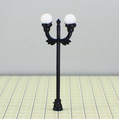 China Aangepaste n schaal trein lay-out straat verlichting Model lantaarnpaal 7 cm leverancier
