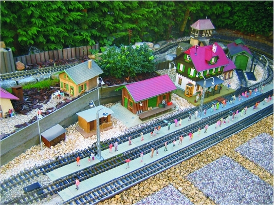China Tentoonstelling HO Railway schaal Model Scenery mensen en voertuig deel leverancier
