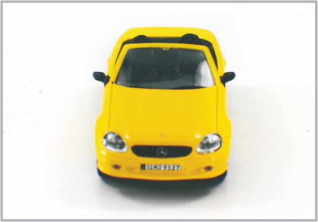 China 1/43 Gegoten Geel de Schaal Modelauto's van de Legeringsdouane Benz Sik320 van Mercedes voor Inzameling leverancier