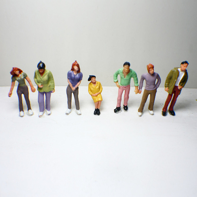 P43-10 buiten 1: 43 architectonische schaal Model mensen Painted cijfers 4.8 cm leverancier