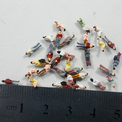 schaal1:300 0.6cm Architecturale Schaal Modelmensen, Plastiek Geschilderde Cijfers voor Spoorweglay-out leverancier
