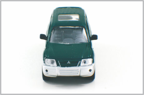 1/43 Gegoten Groene de Schaal Modelauto's Mitubishi Pajero van de Legeringsdouane voor Inzameling &amp; Gift leverancier